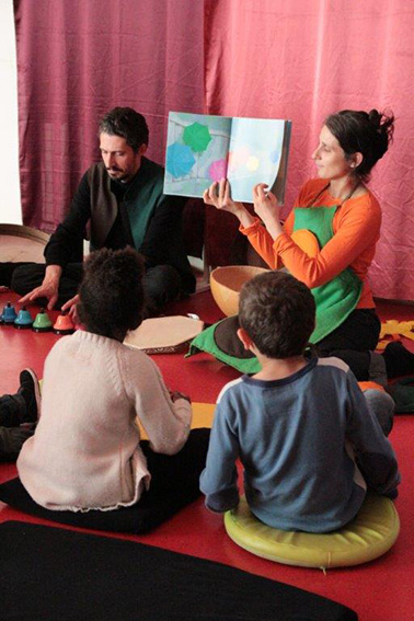 Tablier à histoires Machin-chose Tablier à histoires Machin-chose